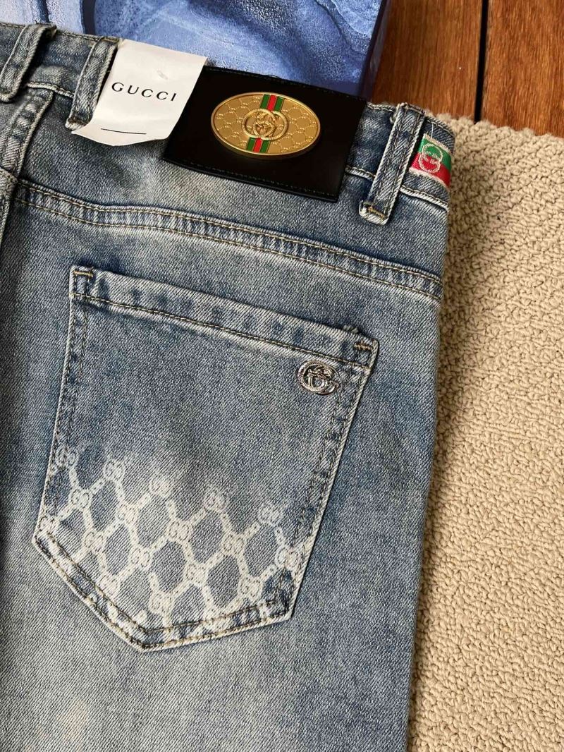 Gucci Jeans